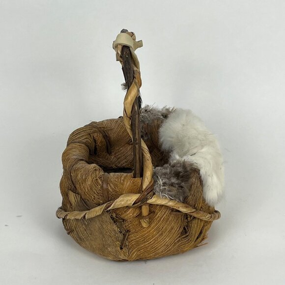 Native American Sioux Dream Gathering Handled Basket Woven Fur Feathers - Picture 7 of 10